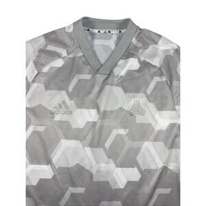 ADIDAS Men's Grey Tech Graphic Camo Soccer Jersey Size Medium FP7914